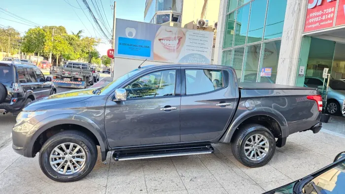 Mitsubishi L200 Triton Sport HPE-S 2.4 CD Dies. AUT 2019