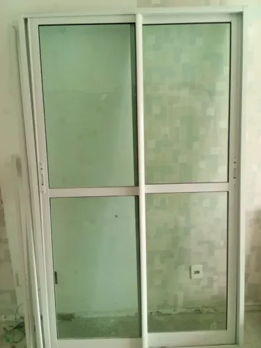 Vendo porta de vidro 2,14mx1,30m