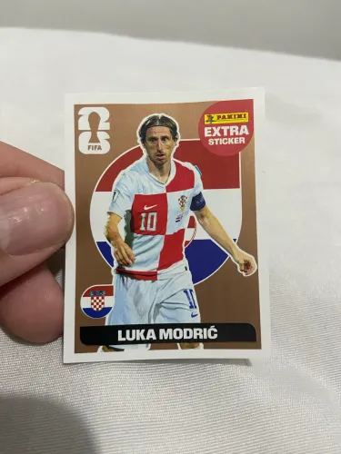 Figurinha extra sticker Luka Modric bronze.