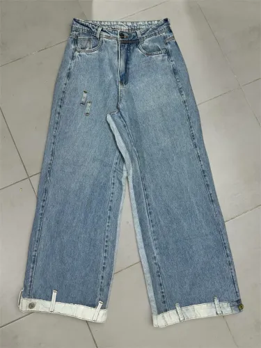 Calça Jeans Wide Leg / Baggy Customizada - Design Autoral & Exclusivo