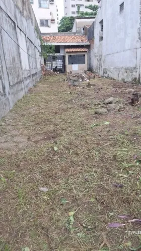 TERRENO NO BAIRRO DE BATISTA CAMPOS, 174M²