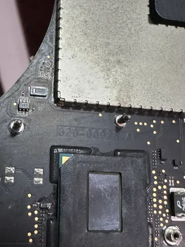 Placa macbook A1707 retirada de peça