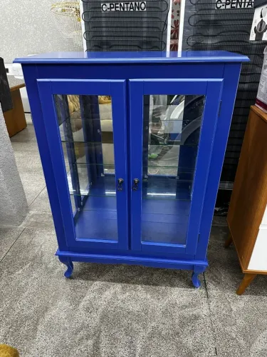 Cristaleira azul, 100% MDF e seminova