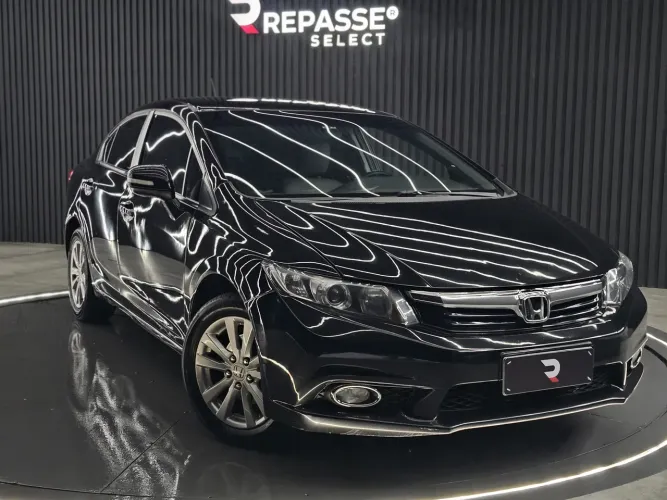 Honda Civic Sedan LXR 2.0 Flexone 16V Aut. 4P 2014