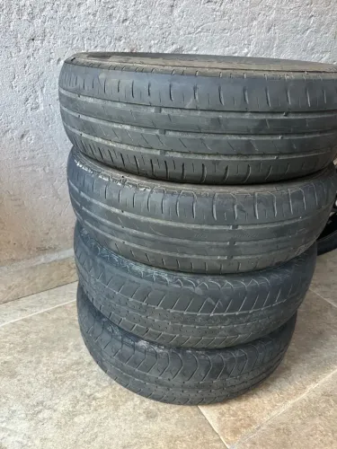 Pneu Meia Vida 175/70-14