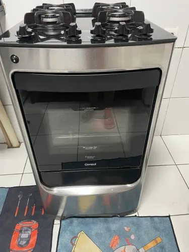 Fogão cônsul 4 bocas em ótimo estado e funcionando muito bem