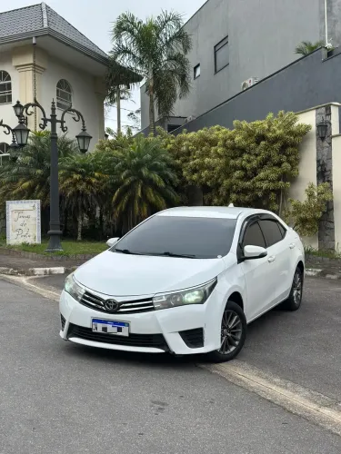 Toyota Corolla GLI 1.8 Flex 16V Aut. 2017