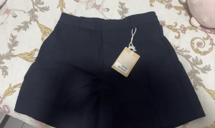 vendo short hering nunca usado na etiqueta 