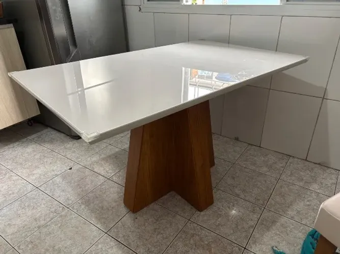 Mesa de jantar 4 lugares