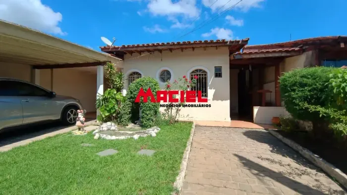 Casa com quintal e edícula nos Vista Verde com 3 dormitórios