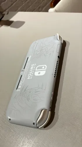 Nintendo Switch lite Zacian E Zamazenta