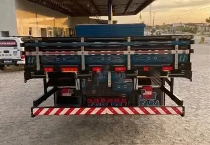 F4000 2015 