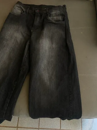 Calça baggy