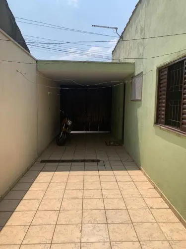 Casa para Venda em Jundiaí, Vila Arens II, 2 dormitórios, 1 banheiro, 2 vagas