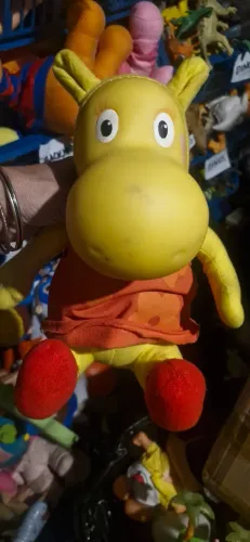 Backyardigans Pablo Uniqua Tasha Tyrone de pelucia Multibrink