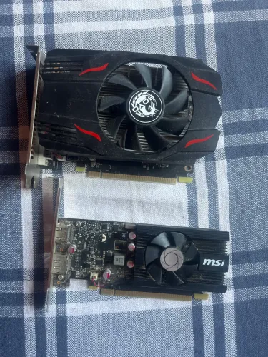 RX 540 e GT1030 com defeito