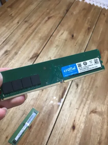 MEMÓRIAS RAM DDR4 2666/3200 COM DEFEITO