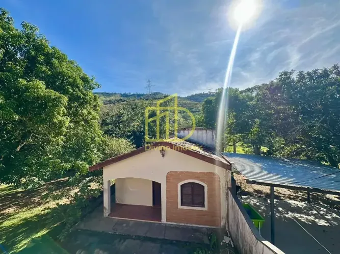 Chácara à Venda entre Serra Negra e Lindóia SP