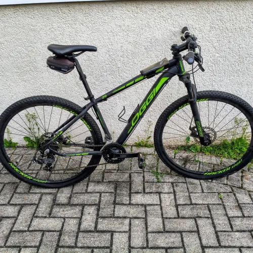 Bicicleta Oggi Hacker Sport Aro 29 Shimano 21v + Capacete e Acessórios