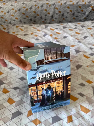 Livro box Harry Potter + escrivaninha Harry Potter