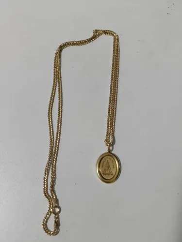 Cordão de ouro