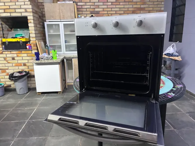 Forno Electrolux OE7MB