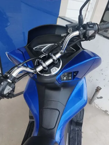 Honda PCX 2022 consevadissima R$ 17.000