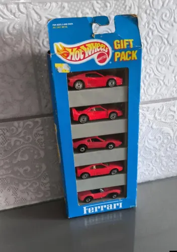 Hot Wheels Mattel 1993 - Pacote com 5 miniaturas Ferrari -