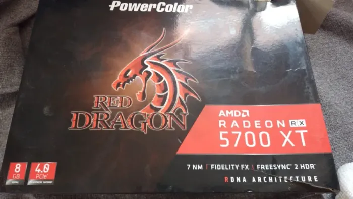 RX 5700 XT PowerColor Red Dragon 8GB - Excelente Estado