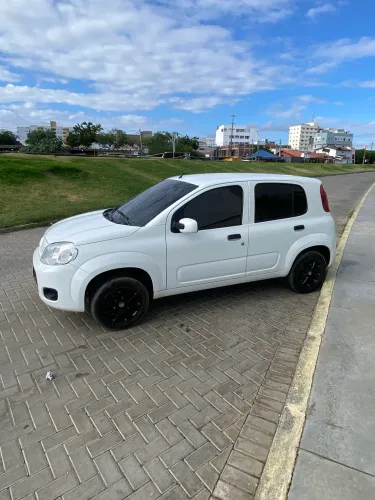 Fiat Uno Vivace Celeb. 1.0 EVO F.flex 8V 5P 2012