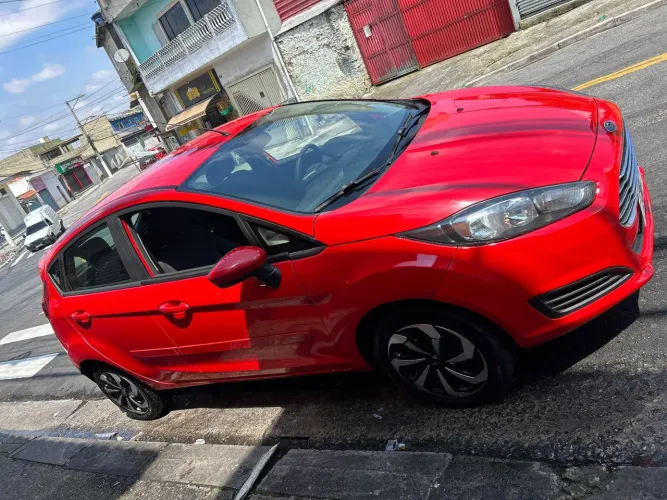Ford Fiesta 1.5 16V Flex Mec. 5P 2015