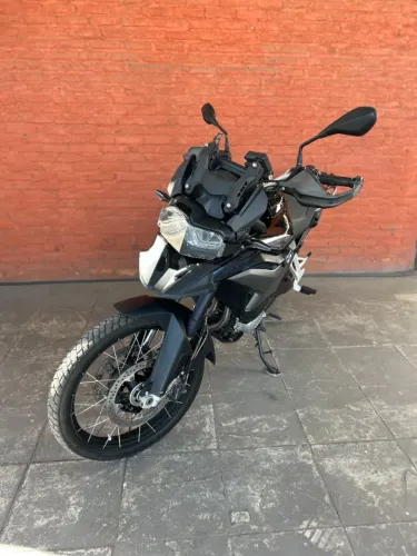 MOTO F850