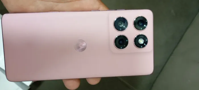 EDGE 60 fusion 256 gb