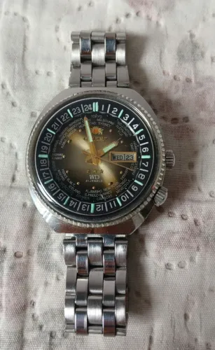 Relógio orient word diver