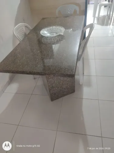 Mesa de mármore