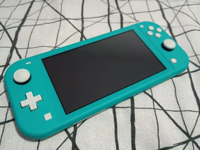 Nintendo Switch Lite azul turquesa bloqueado