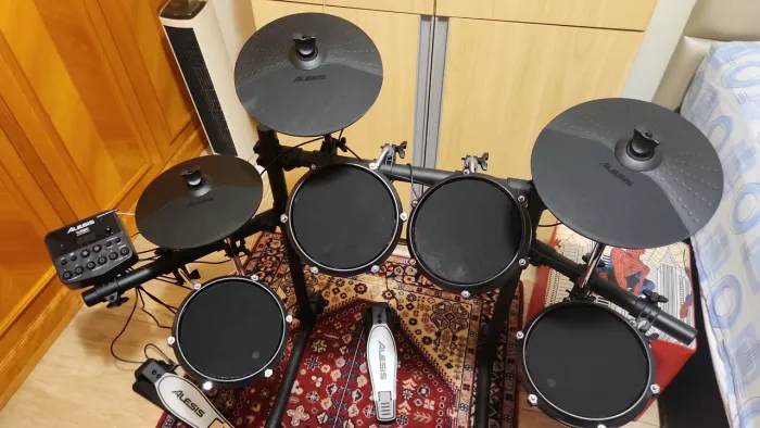 Bateria Eletrônica Alesis Turbo Mesh Kit