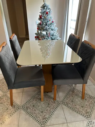 Mesa de Jantar 4 Lugares 120x90 Pronta Entrega 