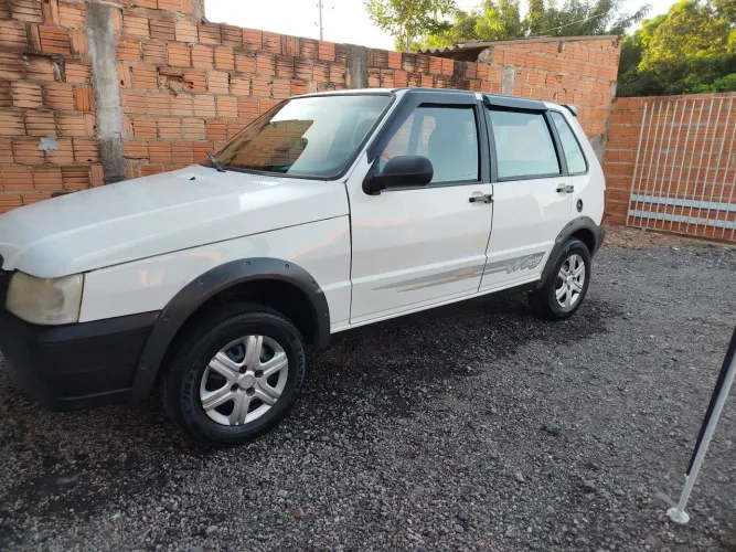 Fiat Uno Mille WAY Economy 1.0 F.flex 4P 2013