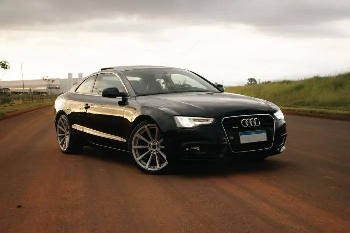 Audi A5 Coupê 2.0 TFSI Quattro Stronic 2013