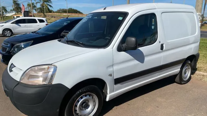 Peugeot Partner Furgão 1.6 16v/ 1.6 16V Flex 3P 2020