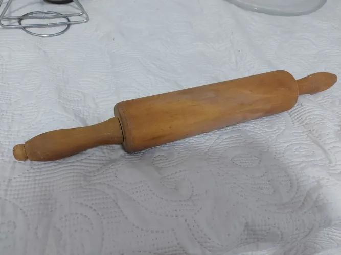 Rolo de madeira