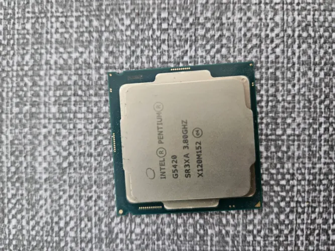 Processador Pentium G5420 1151 8° geração