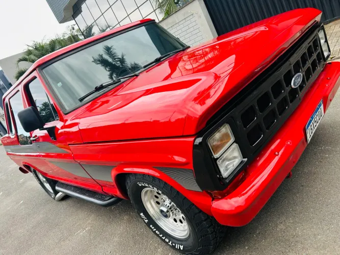Ford F-1000 Super Diesel / Super Diesel Turbo 1988
