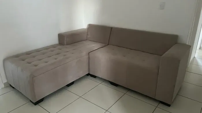 Sofá em L - Muito Conservado | Apenas 1 Ano de Uso
