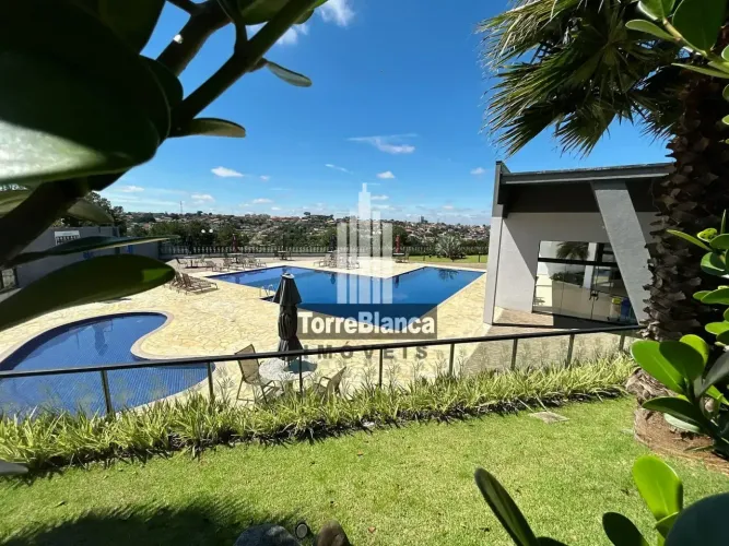 Condomínio Fontana di Trevi: lotes exclusivos no Jardim Carvalho, 444 m² - Quadra 11.