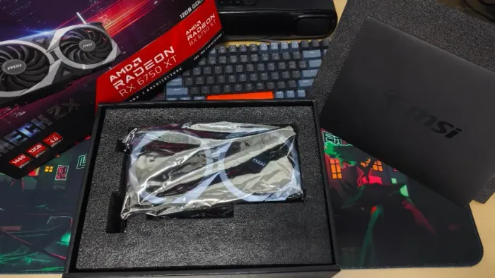 MSI Radeon RX 6750 XT MECH 2X OC 12GB GDDR6 - Completa com Nota Fiscal