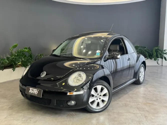 Volkswagen New Beetle 2.0 MI Mec./aut. 2009