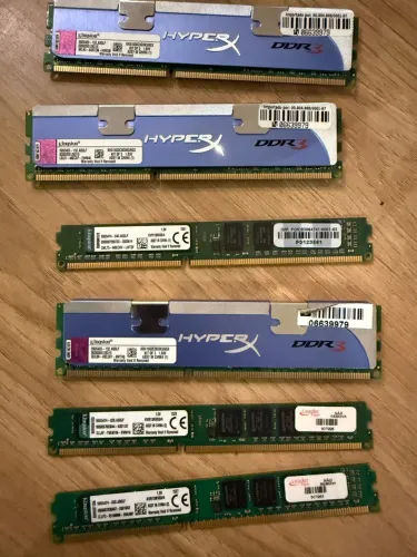 Lote Memórias RAM DDR3 Kingston / HyperX (4GB e 2GB)