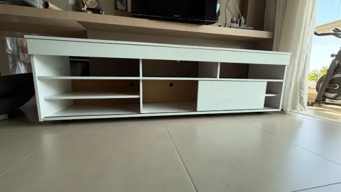 Rack com porta de corre